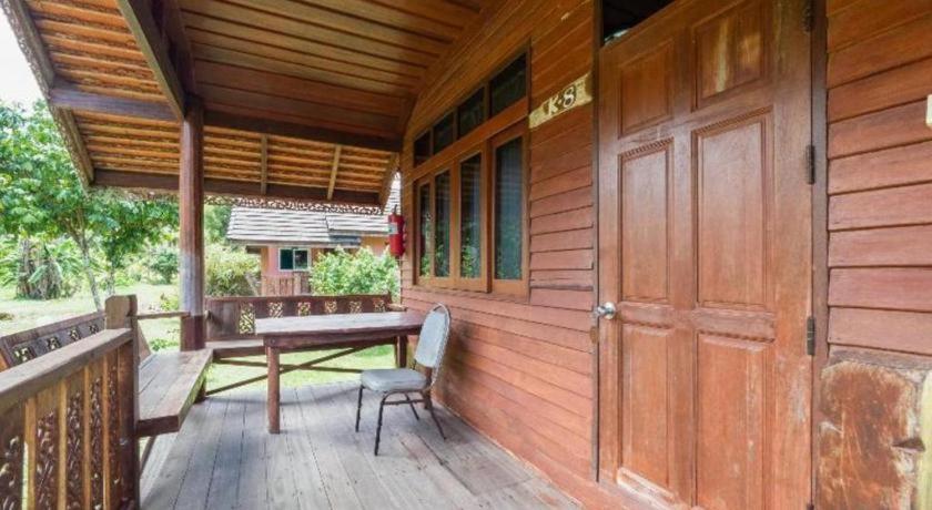 Oyo 1143 Phet Luran Thai Resort Kohchang Ко Чанг Экстерьер фото
